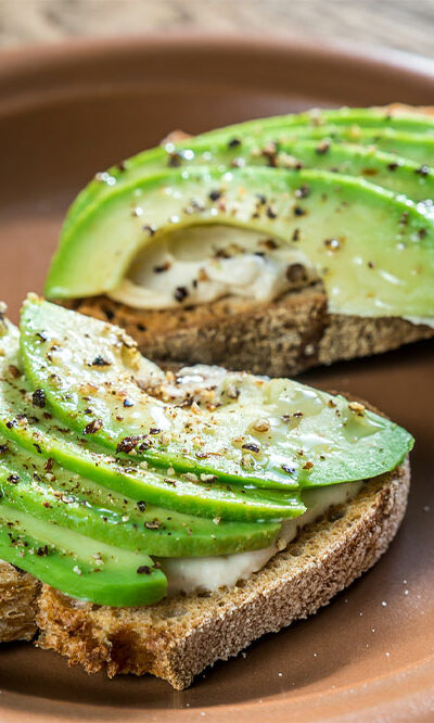 8 healthy and cholesterol-lowering snacks